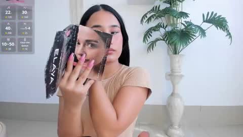 emilyy_kim online show from 14, 12, 2025