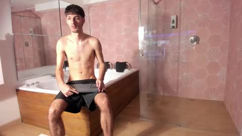 emir_ozan online show from 8, 2, 2026