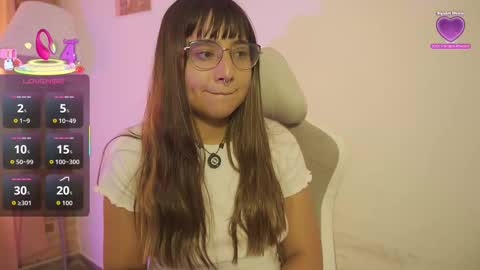 Snapshot of emitaa17228 chatting on 16, 9, 2025 emma online show from 16, 9, 2025