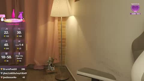 Snapshot of emitaa17228 chatting on 12, 7, 2026 emma online show from 12, 7, 2026