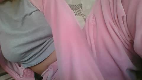 emma_991 online show from 10, 10, 2025