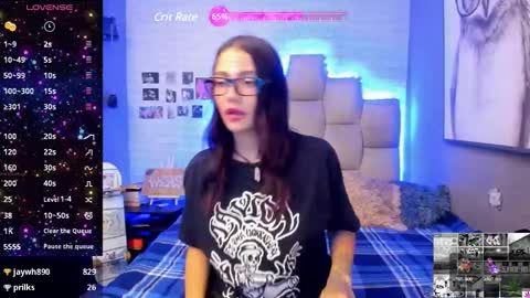 Snapshot of emma__15 chatting on 4, 1, 2025 emma  online show from 4, 1, 2025