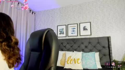 Emma online show from 3, 3, 2025