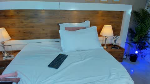 Emma  online show from 21, 1, 2025