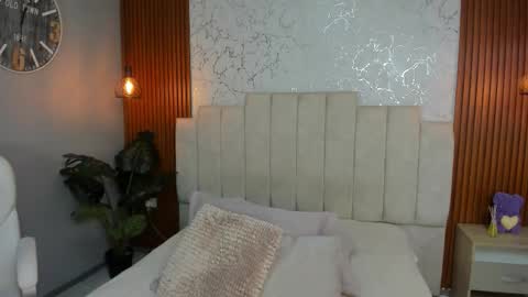 Emma  online show from 13, 3, 2026