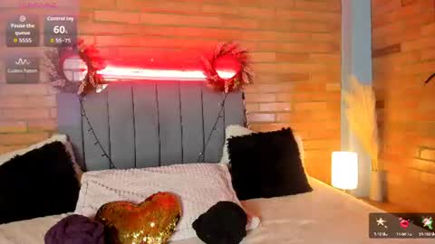 Hey Im EmmaHelp me reach 100 likes online show from 5, 7, 2026