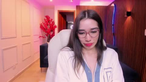 emma_caarter online show from 28, 7, 2026