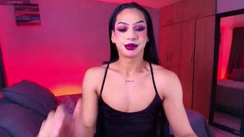 Mistress Emma Demon online show from 2, 12, 2025