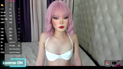 emma_fox23 online show from 11, 11, 2025