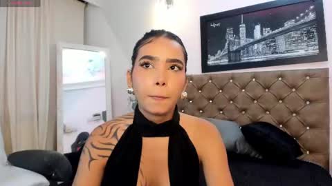 emma_hamilton_ online show from 6, 7, 2026