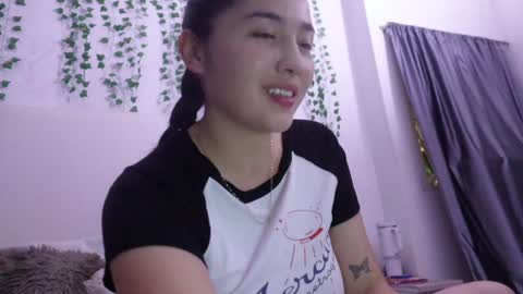 emma_johnson_ online show from 2, 12, 2025