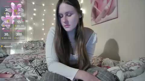 emma_just online show from 13, 10, 2025
