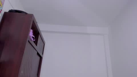 Snapshot of emma_lean chatting on 6, 10, 2025 whises lits online show from 6, 10, 2025