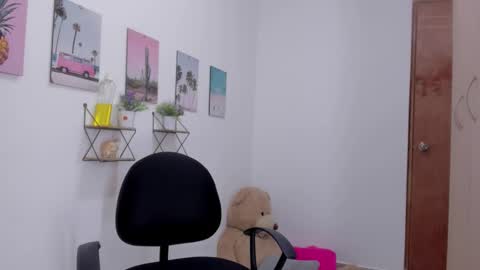 whises lits        online show from 7, 2, 2026