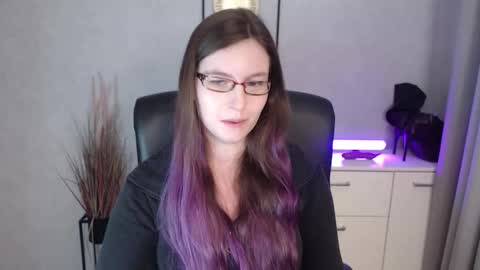 emma online show from 21, 11, 2025