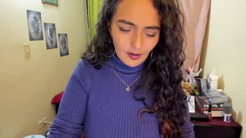  emma luxy online show from 20, 12, 2024