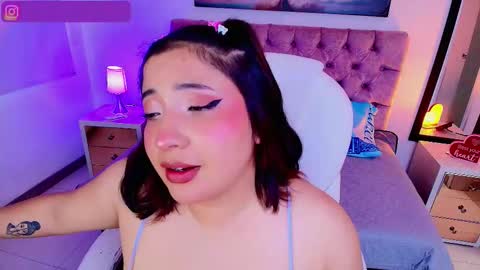 Emma Monserratt online show from 27, 9, 2025