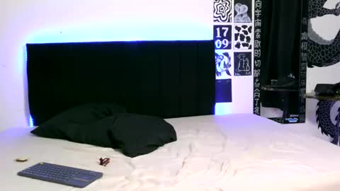 emma ortega online show from 2, 3, 2025