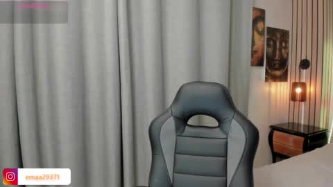 Snapshot of emma_petite4u chatting on 20, 2, 2025 Emma online show from 20, 2, 2025