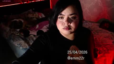 Snapshot of emma_ruiiz_ chatting on 26, 4, 2026 emma online show from 26, 4, 2026