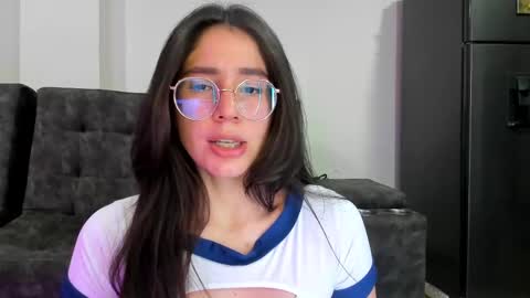 Emma online show from 5, 3, 2025