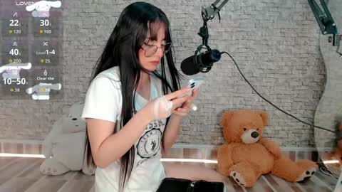 Emma  online show from 1, 5, 2026