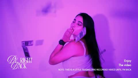 emma_whitee_ online show from 9, 1, 2026