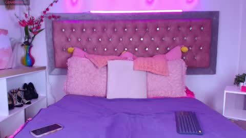 neko  online show from 14, 9, 2025