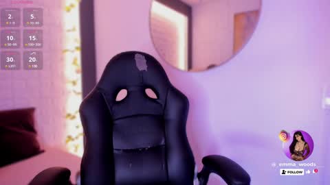 Snapshot of emma_woods__ chatting on 29, 12, 2024 emma_woods__ online show from 29, 12, 2024