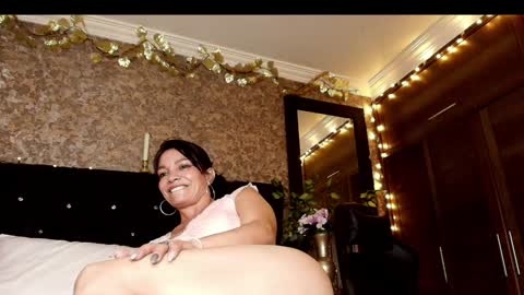 Emma online show from 23, 12, 2024