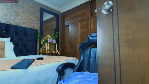 Emma online show from 8, 2, 2025