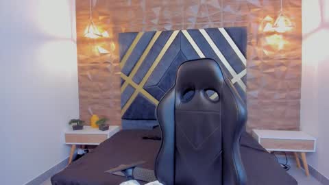 EMMA online show from 11, 11, 2025