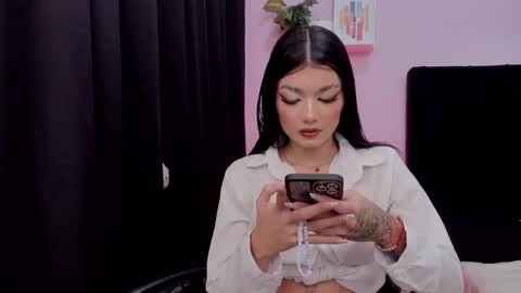 Emma  online show from 29, 11, 2025