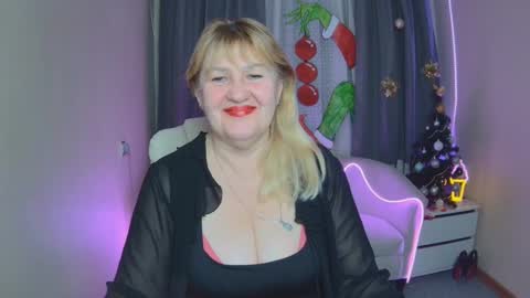 emmaellison924117 online show from 16, 12, 2025