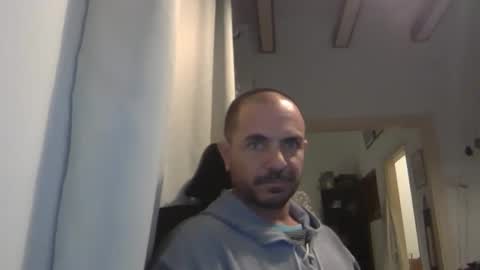 Ariel online show from 6, 1, 2025