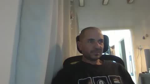 Ariel online show from 18, 2, 2025