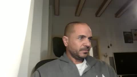 Ariel online show from 2, 3, 2025