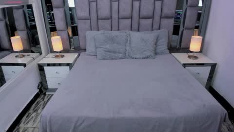 EMMA HILL online show from 11, 11, 2025