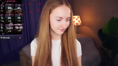 Snapshot of emmalaflame chatting on 24, 2, 2025 Emma day  Wendy night online show from 24, 2, 2025