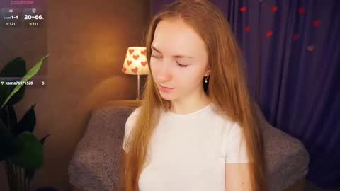 Snapshot of emmalaflame chatting on 28, 2, 2025 Emma day  Wendy night online show from 28, 2, 2025
