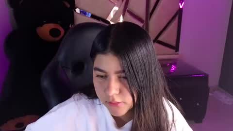 Emma online show from 28, 12, 2024