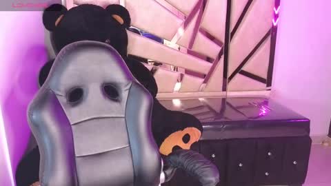 Emma online show from 10, 1, 2025