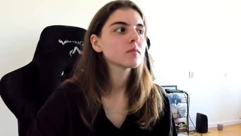 Emma online show from 9, 9, 2025