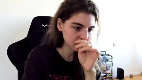 Emma online show from 11, 9, 2025