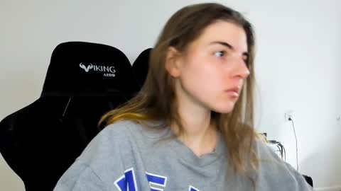 Emma online show from 13, 11, 2025