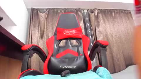 Snapshot of emmastward chatting on 31, 5, 2026 Emma online show from 31, 5, 2026