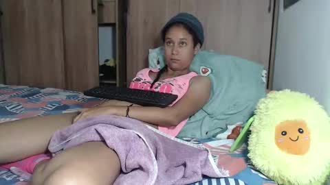 emmasweet95 online show from 4, 12, 2024