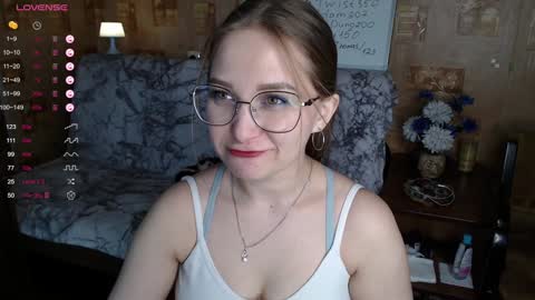 Mia online show from 4, 12, 2024