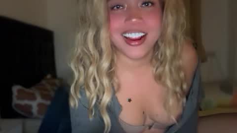 YourDreamGirl Emma  online show from 18, 2, 2026