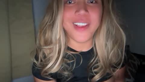 YourDreamGirl Emma  online show from 6, 3, 2026